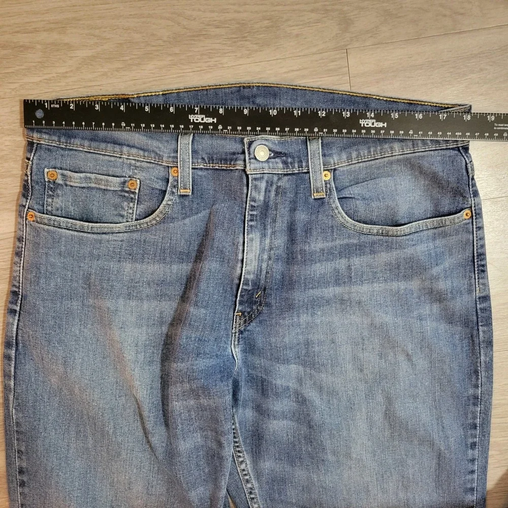 Levis 559 Relaxed Straight Jeans Mens 36x33.5 Blue Medium Wash Denim Pants